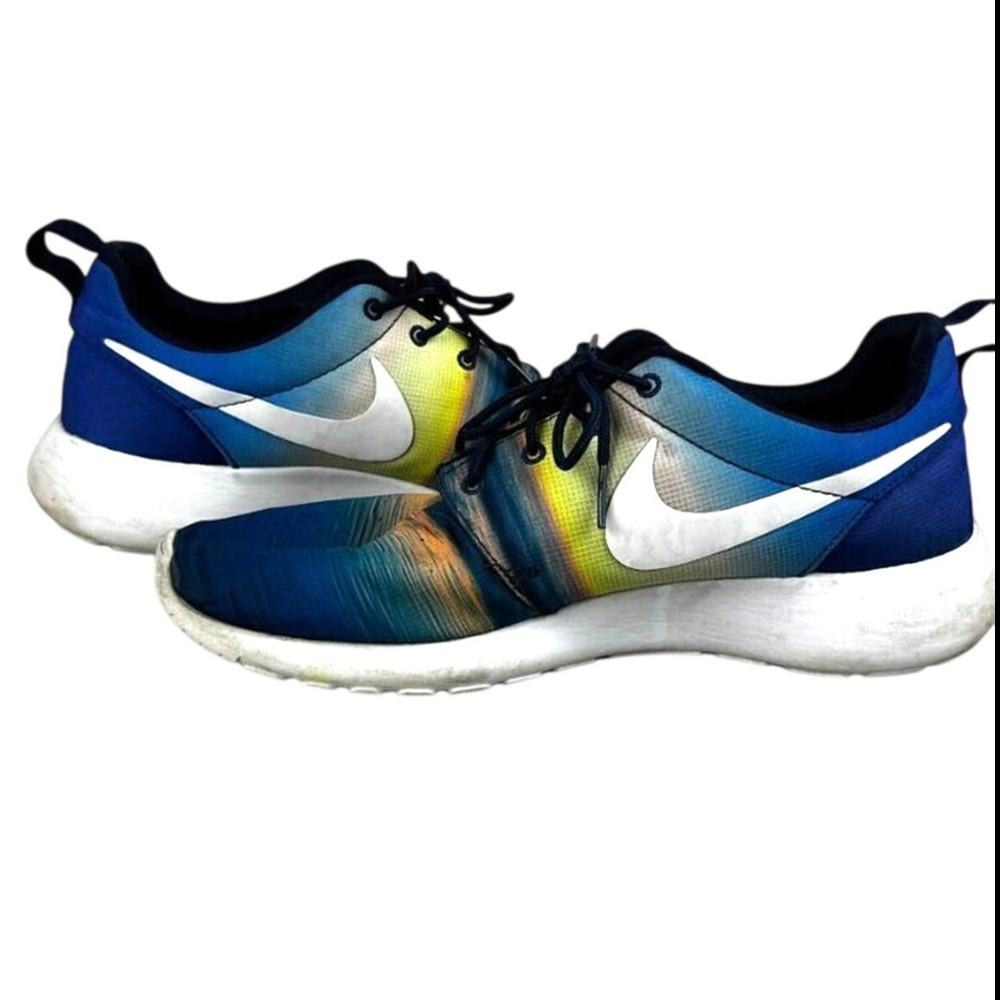 Nike Roshe Run Mens 8.5 Sunrise Running Sneakers Athletic Trainers With Box